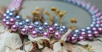 ����������֮�꣬��ɫ����